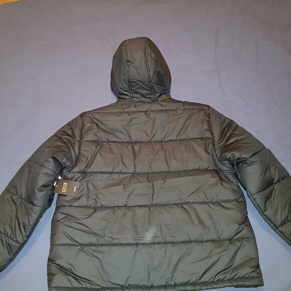 Vans Hillgate Puffer Jacket with Hood Size Large New With Tags - Picture 2 of 6